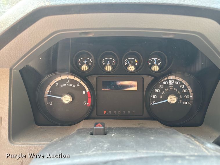 image for item EC3725 2015 Ford F450 Super Duty bucket truck