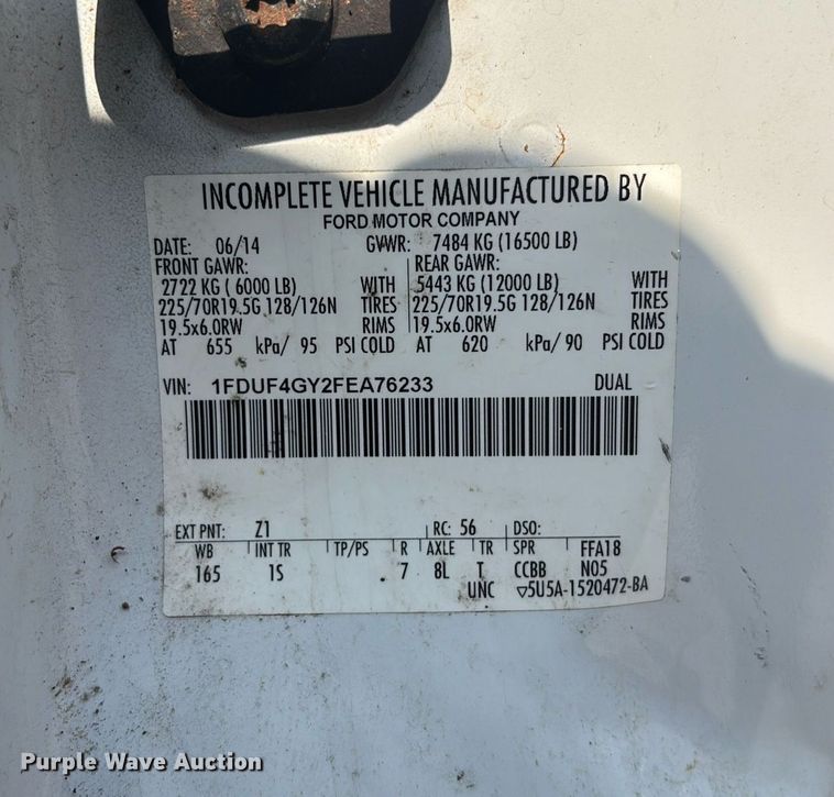 image for item EC3725 2015 Ford F450 Super Duty bucket truck