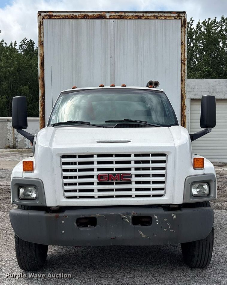 image for item EC4353 2004 GMC C8500 side curtain box truck