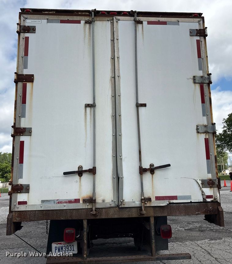 image for item EC4353 2004 GMC C8500 side curtain box truck