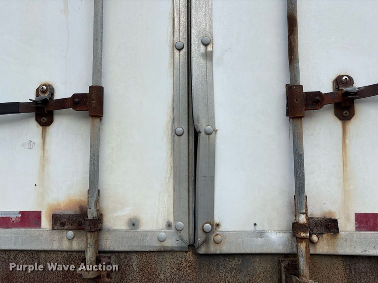 image for item EC4353 2004 GMC C8500 side curtain box truck