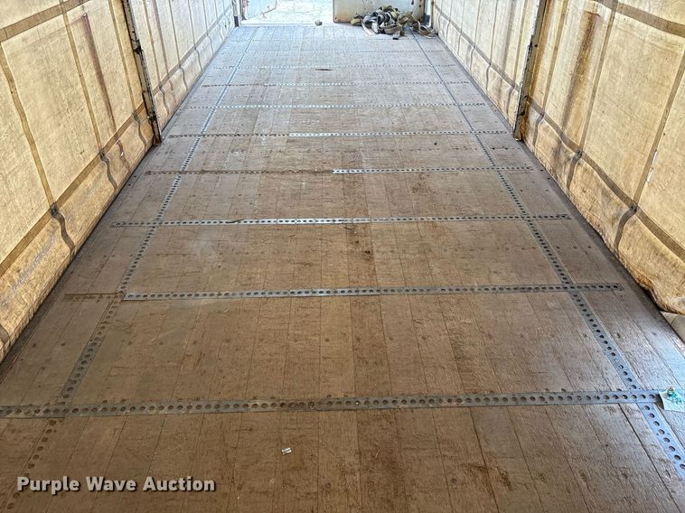 image for item EC4353 2004 GMC C8500 side curtain box truck