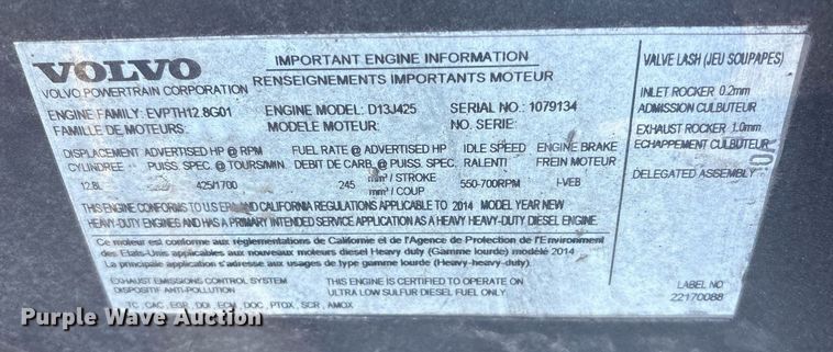 image for item EC4357 2015 Volvo VNL semi truck