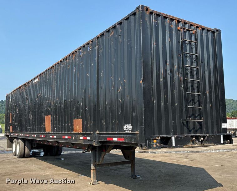 image for item EC4371 1979 Hyundai scrap trailer