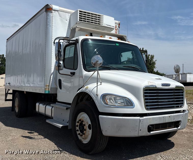image for item EC4377 2014 Freightliner Business Class M2 refrigerated truck