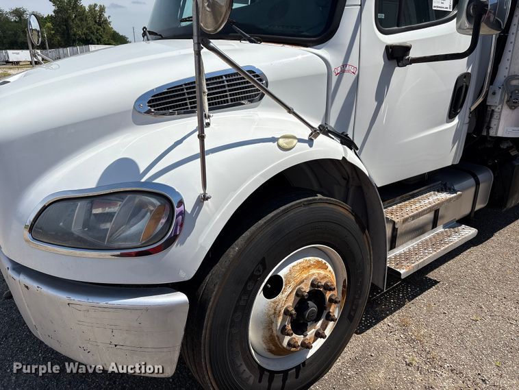 image for item EC4377 2014 Freightliner Business Class M2 refrigerated truck
