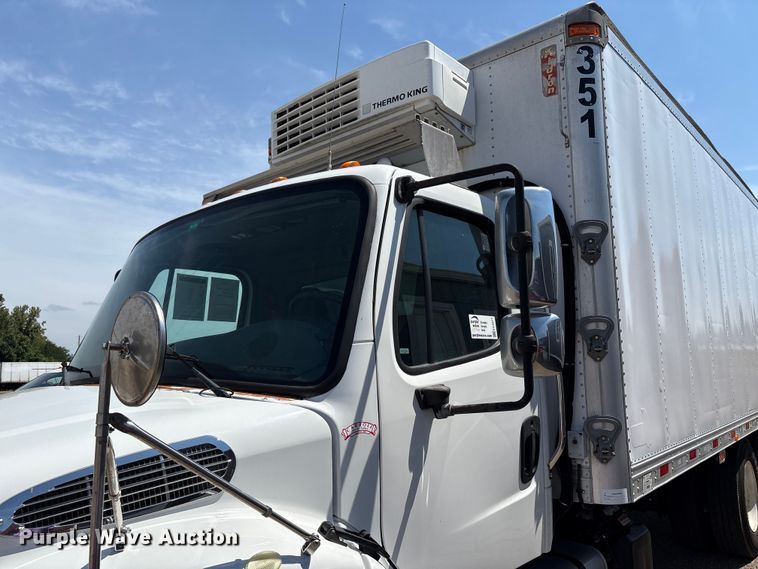image for item EC4377 2014 Freightliner Business Class M2 refrigerated truck