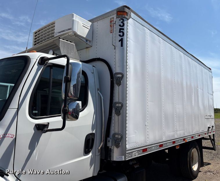 image for item EC4377 2014 Freightliner Business Class M2 refrigerated truck
