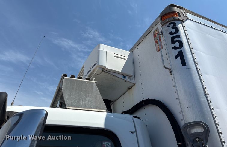 image for item EC4377 2014 Freightliner Business Class M2 refrigerated truck