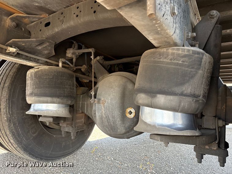 image for item EC4377 2014 Freightliner Business Class M2 refrigerated truck