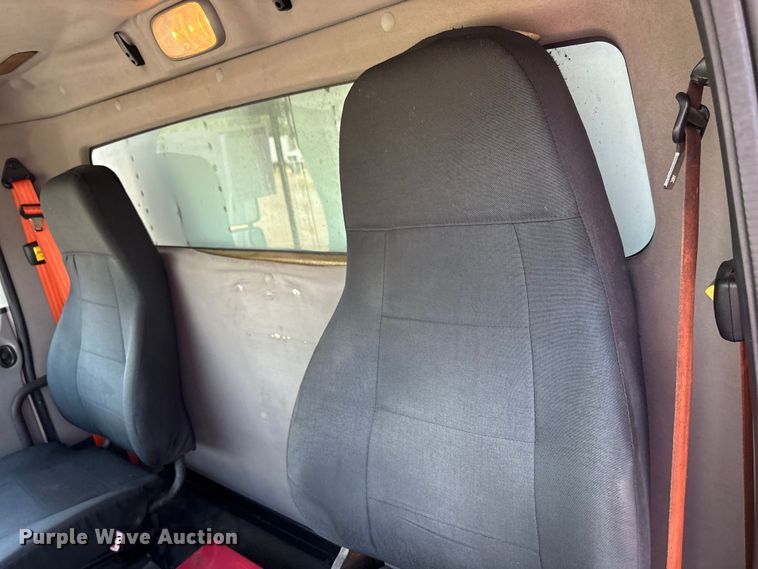 image for item EC4377 2014 Freightliner Business Class M2 refrigerated truck