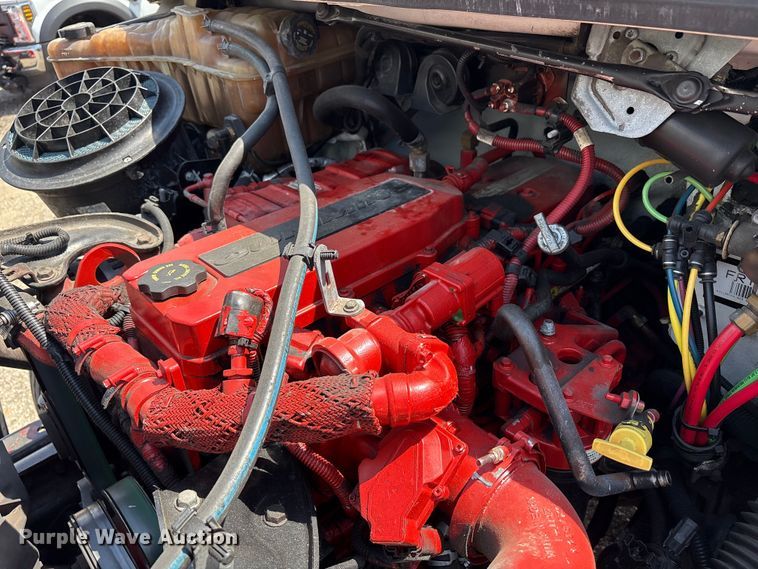 image for item EC4377 2014 Freightliner Business Class M2 refrigerated truck