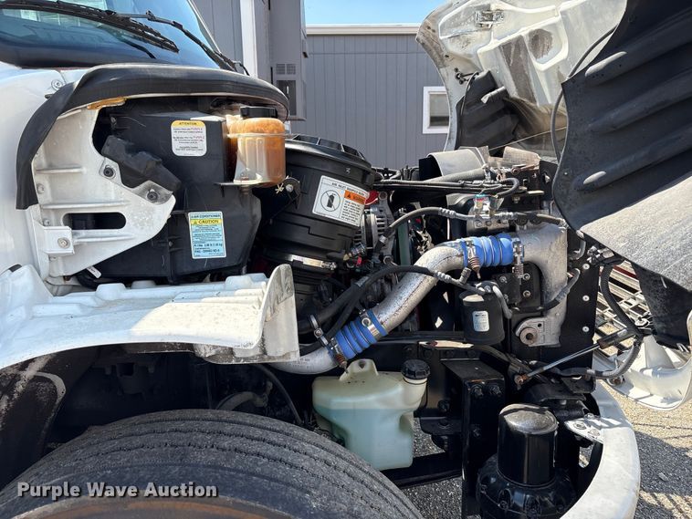 image for item EC4377 2014 Freightliner Business Class M2 refrigerated truck