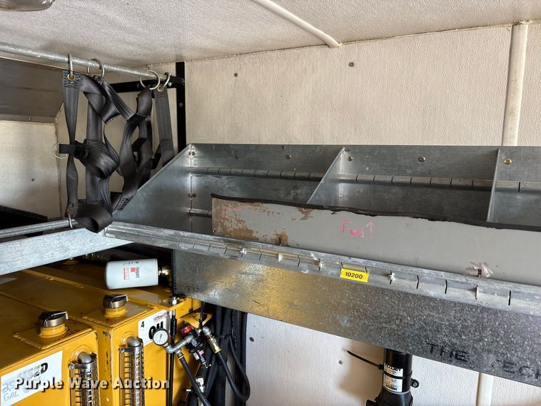 image for item EC4378 2005 Freightliner Business Class M2 fuel / lube truck