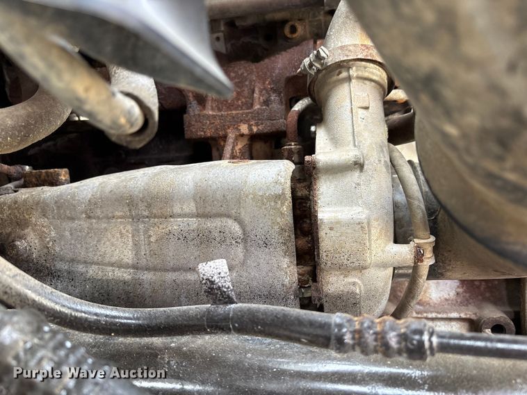 image for item EC4378 2005 Freightliner Business Class M2 fuel / lube truck