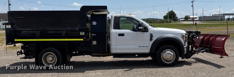 image for item EC4379 2019 Ford F550 dump truck