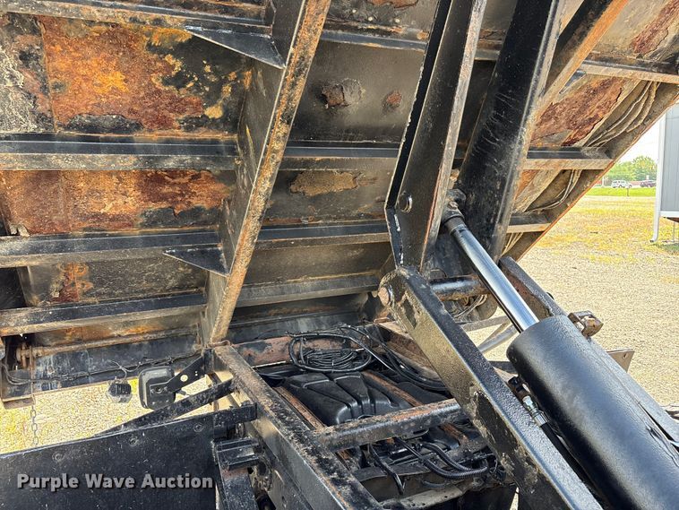 image for item EC4379 2019 Ford F550 dump truck