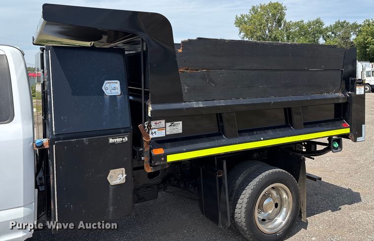 image for item EC4379 2019 Ford F550 dump truck