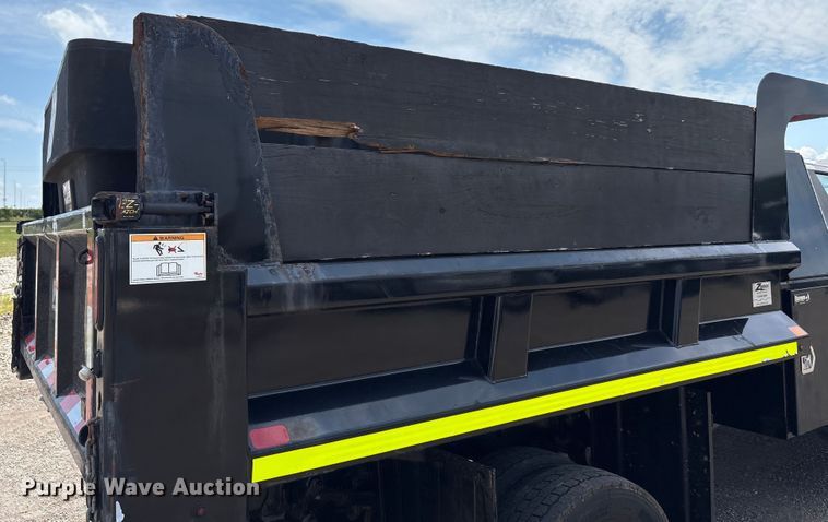 image for item EC4379 2019 Ford F550 dump truck