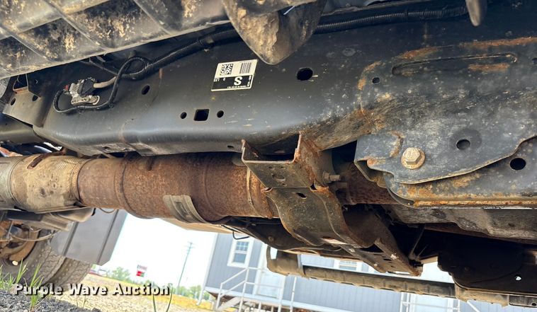 image for item EC4379 2019 Ford F550 dump truck