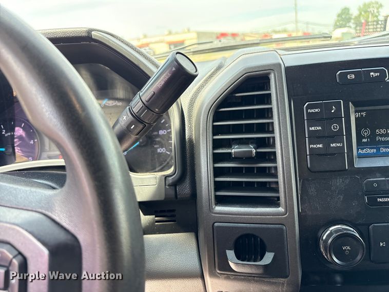 image for item EC4379 2019 Ford F550 dump truck