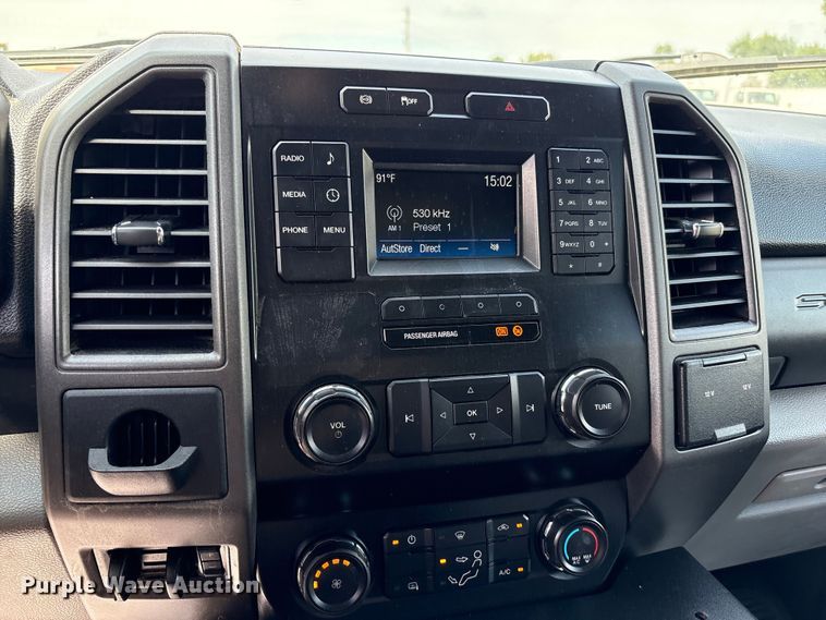 image for item EC4379 2019 Ford F550 dump truck