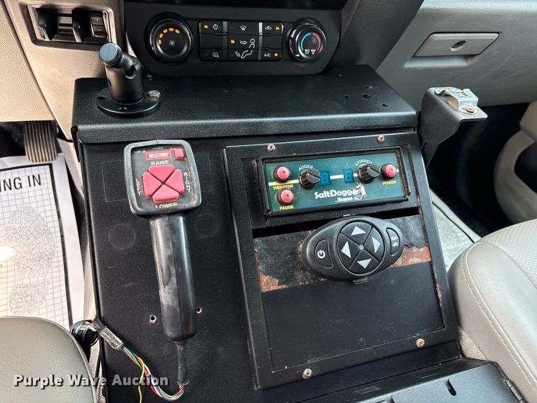 image for item EC4379 2019 Ford F550 dump truck