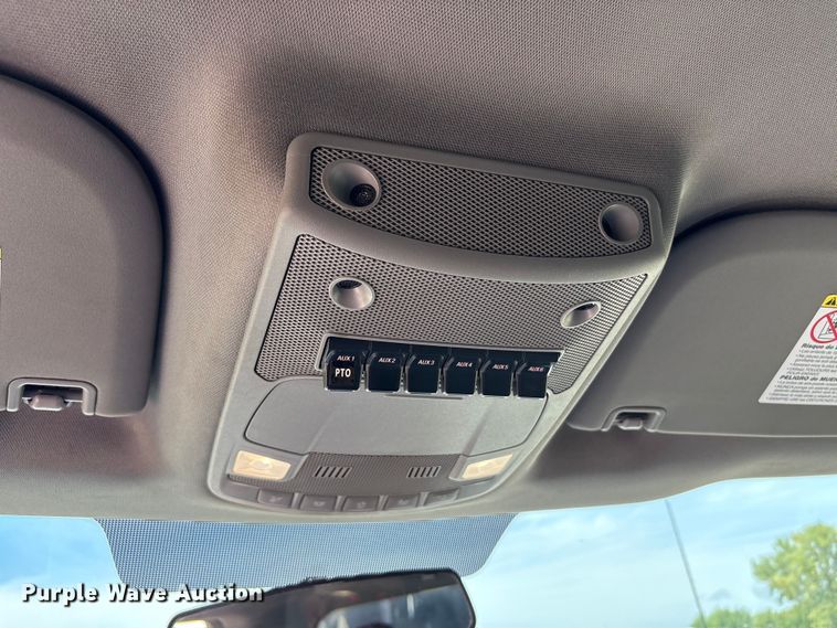 image for item EC4379 2019 Ford F550 dump truck