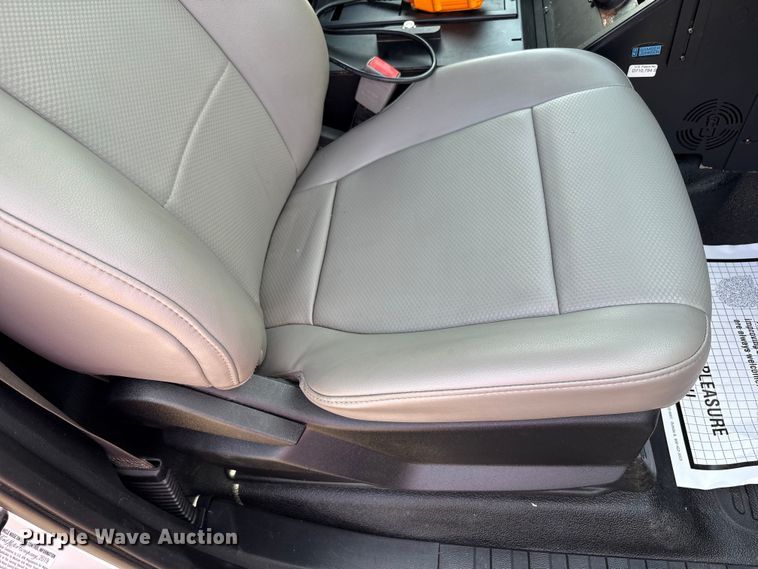 image for item EC4379 2019 Ford F550 dump truck