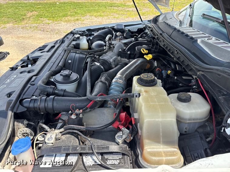 image for item EC4379 2019 Ford F550 dump truck