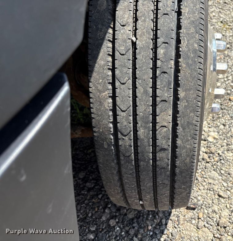 image for item EC4379 2019 Ford F550 dump truck