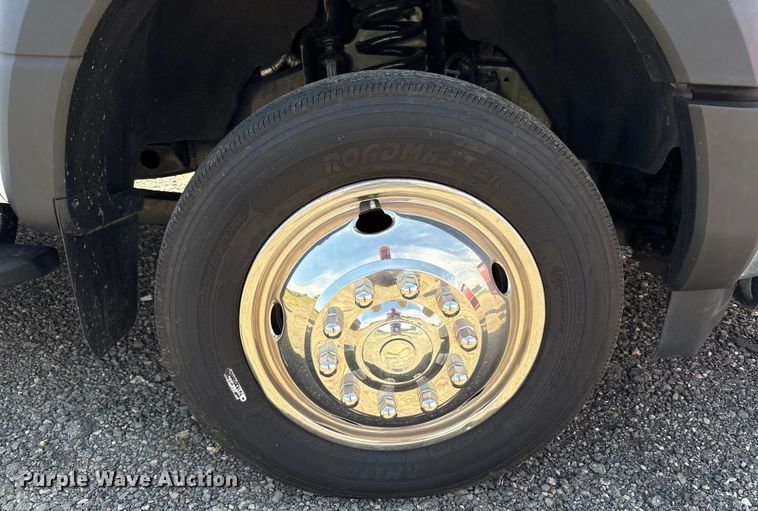 image for item EC4379 2019 Ford F550 dump truck