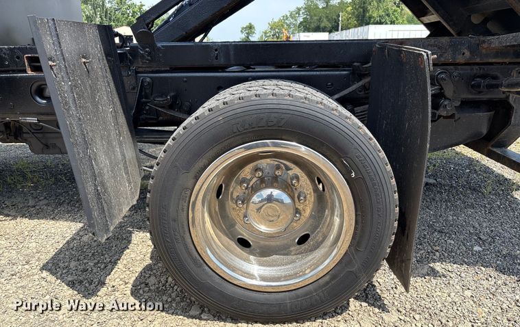 image for item EC4379 2019 Ford F550 dump truck