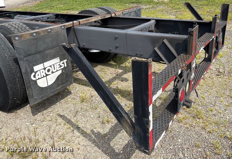 image for item EC4380 2015 Freightliner Business Class M2 truck cab and chassis