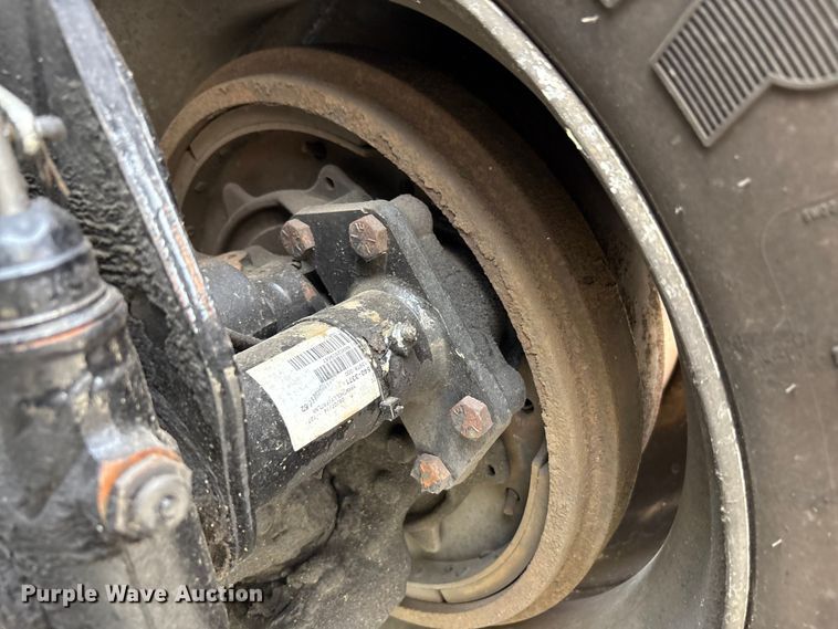 image for item EC4380 2015 Freightliner Business Class M2 truck cab and chassis