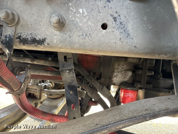 image for item EC4380 2015 Freightliner Business Class M2 truck cab and chassis