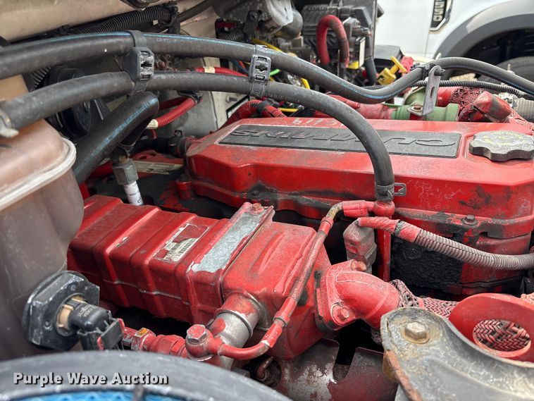 image for item EC4380 2015 Freightliner Business Class M2 truck cab and chassis