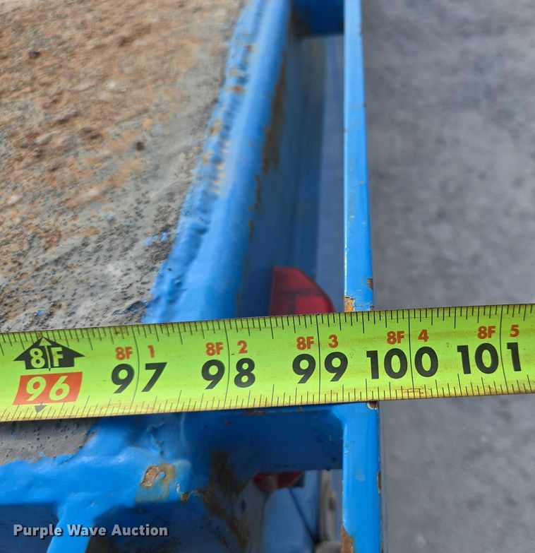 image for item ED2176 1998 International 4700 flatbed truck