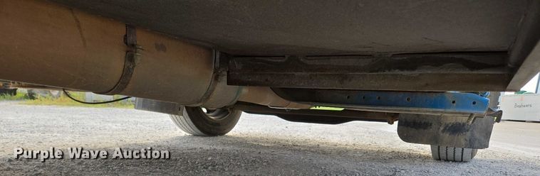 image for item ED2176 1998 International 4700 flatbed truck