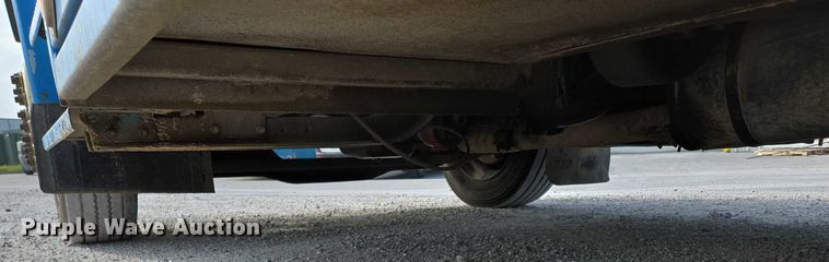 image for item ED2176 1998 International 4700 flatbed truck