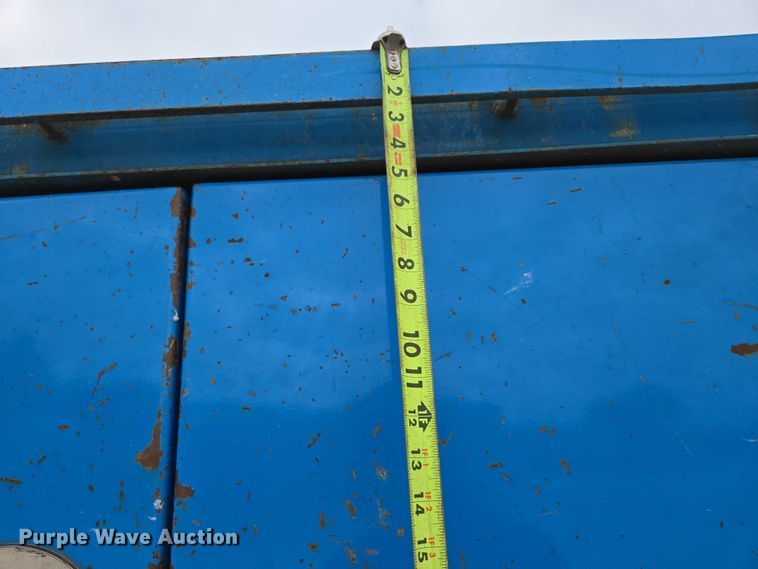 image for item ED2177 2000 International 4700 flatbed truck