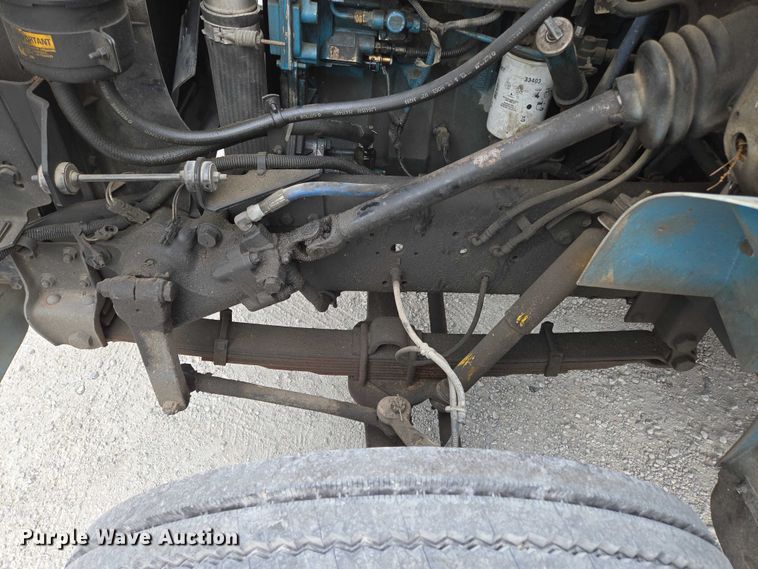 image for item ED2177 2000 International 4700 flatbed truck