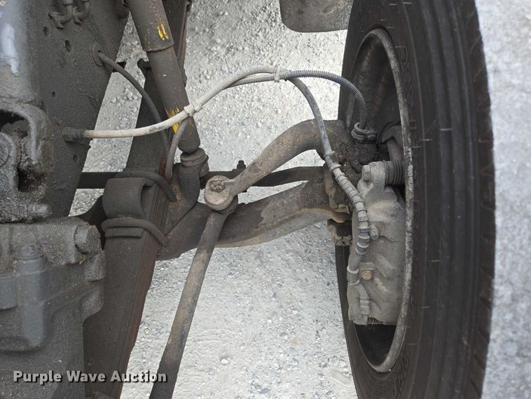 image for item ED2177 2000 International 4700 flatbed truck