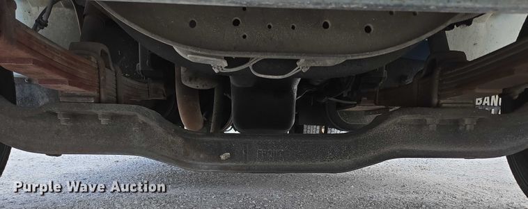 image for item ED2178 2000 International 4700 flatbed truck