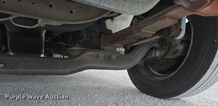 image for item ED2178 2000 International 4700 flatbed truck