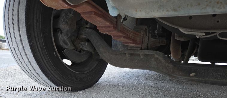 image for item ED2178 2000 International 4700 flatbed truck