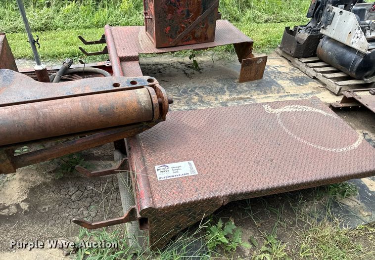 image for item ED4351 Truck parts