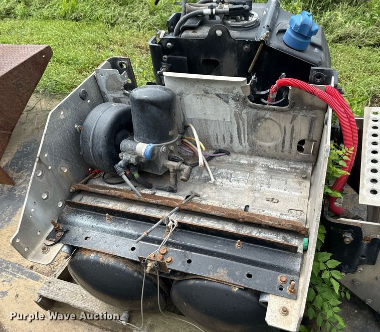 image for item ED4352 Truck parts