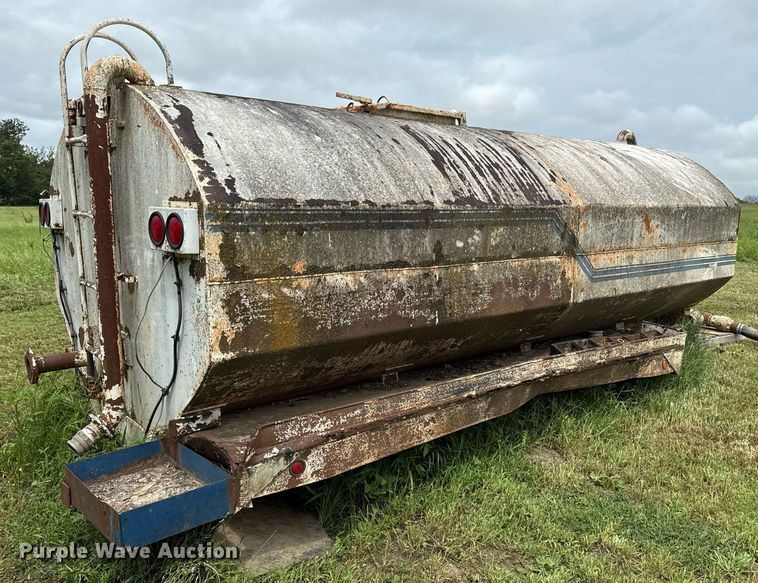 image for item ED4357 Tank bed