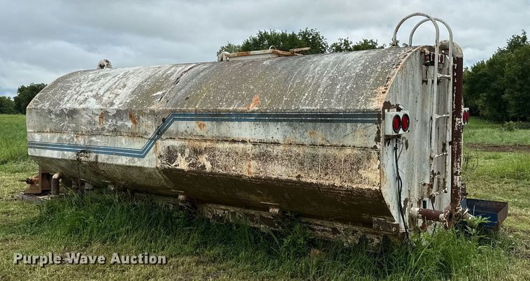 image for item ED4357 Tank bed